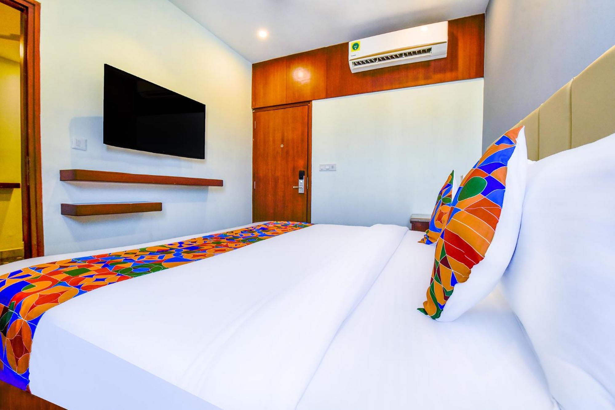 Fabhotel Naivara Boutique Udaipur Exterior photo